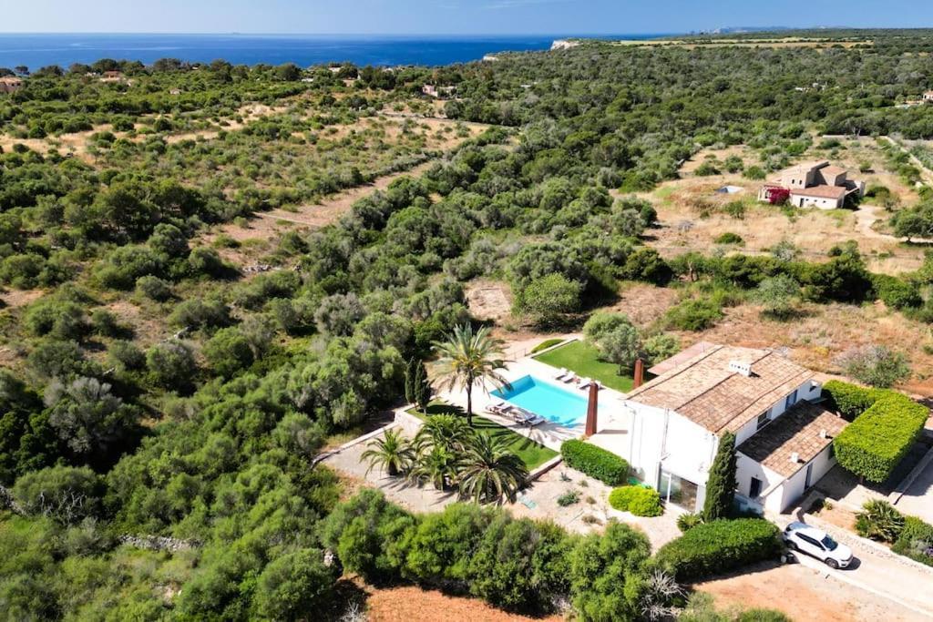 Вилла Casa De La Luz Cala Llombards Экстерьер фото
